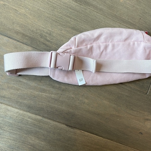 NWT Gap Pink Canvas Fanny Pack - Picture 3 of 4